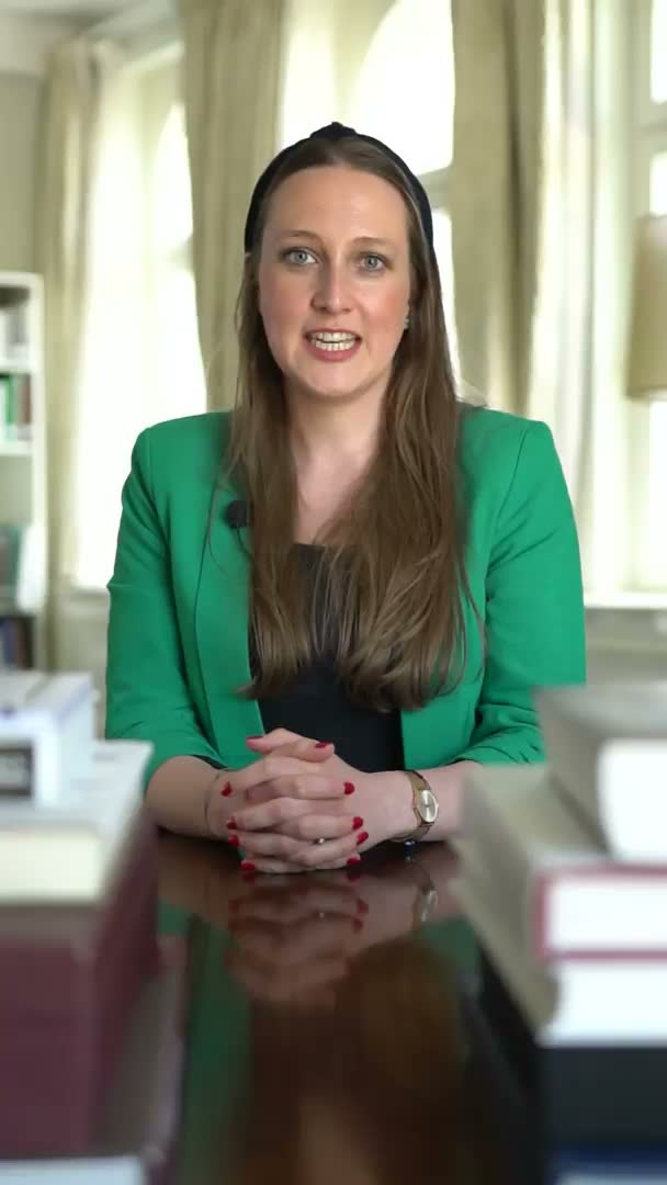 Der Divan — World Press Freedom Day video still
